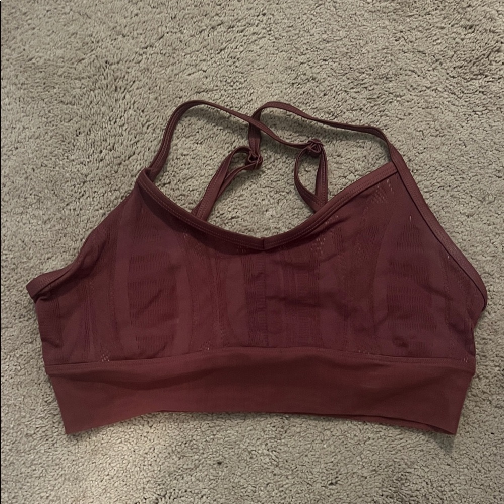 alo yoga lacy mesh crossback bra burgundy L